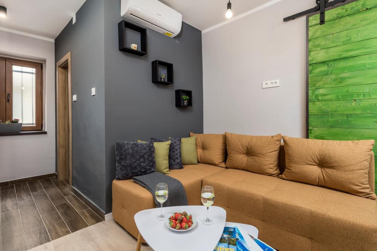 4 Season Apartments Rijeka Bagian luar foto